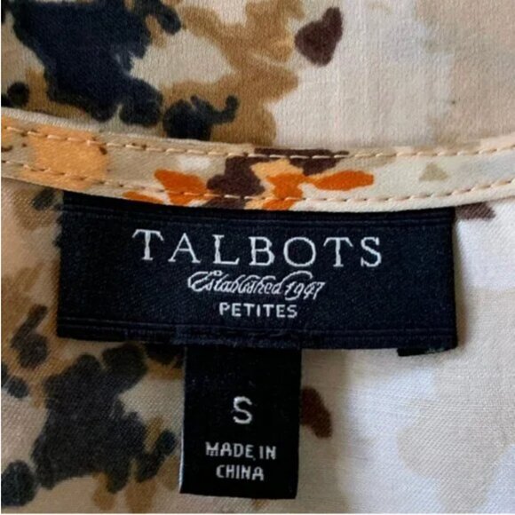 Talbots Sleeveless Floral Pleated Scooped Neckline Blouse Small Petite - Picture 8 of 11